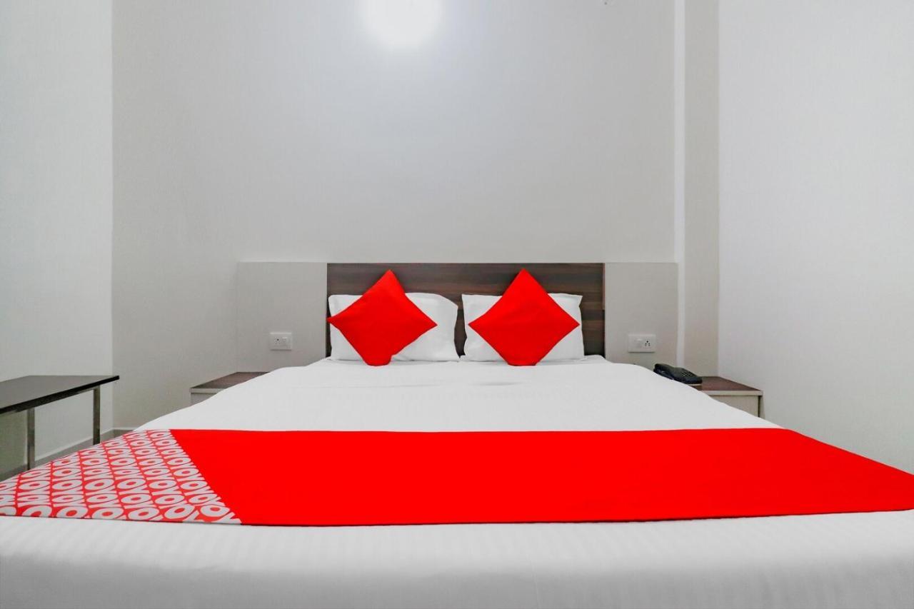 Rajlakshmi Guest House マトゥラー エクステリア 写真