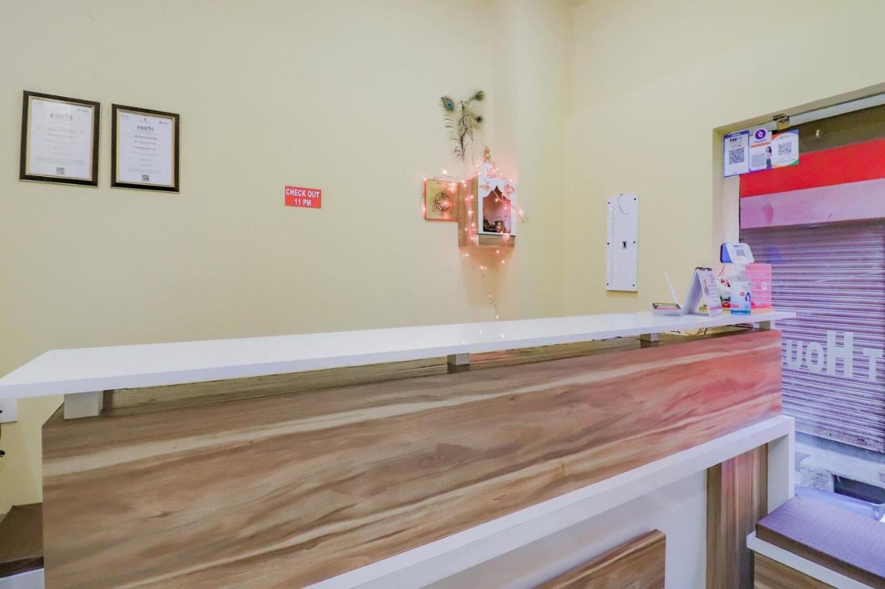 Rajlakshmi Guest House マトゥラー エクステリア 写真