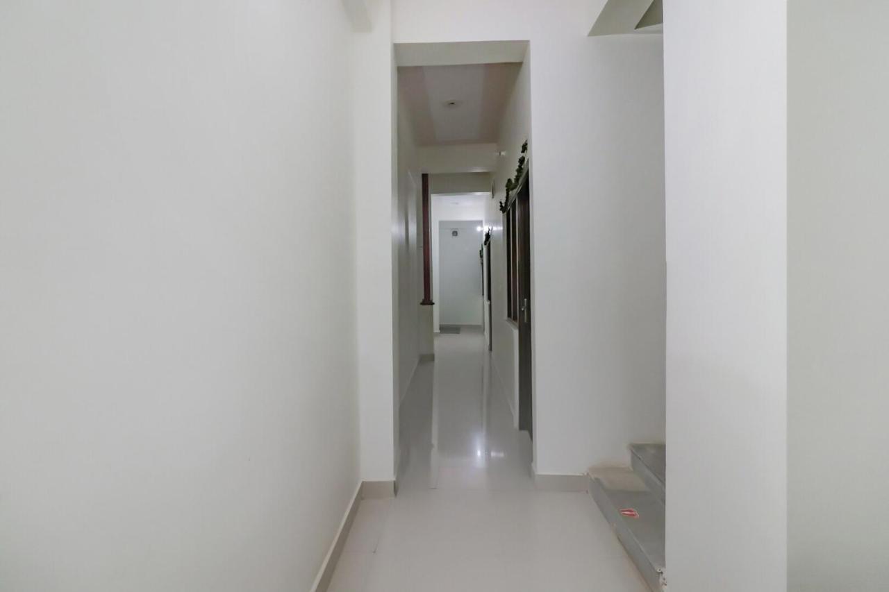 Rajlakshmi Guest House マトゥラー エクステリア 写真