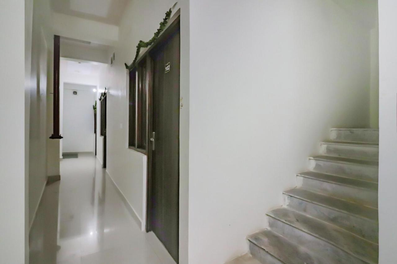 Rajlakshmi Guest House マトゥラー エクステリア 写真